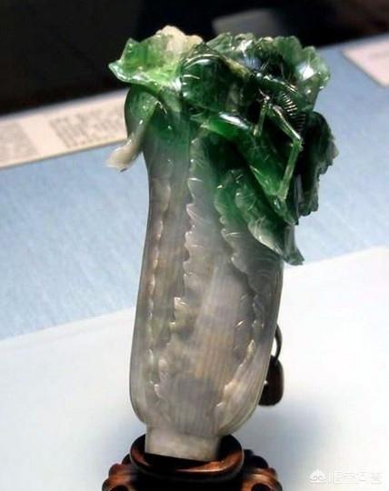 鹿钟麟:鹿钟麟仅靠20人是如何将溥仪赶出紫禁城的？