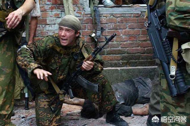 苏军伤亡灵异事件:“别斯兰人质救援行动”中，为什么俄罗斯特种部队会伤亡严重？