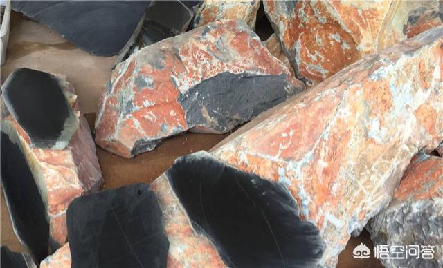 假玉镯是怎么做成的,翡翠、和田玉的造假手段有哪些？