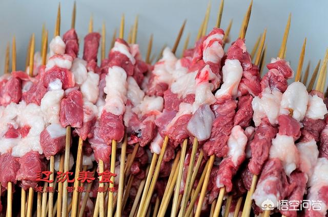 街头看到一个烧烤摊,羊肉串卖1元一串,肉还很多,怎么会这么便宜呢？
