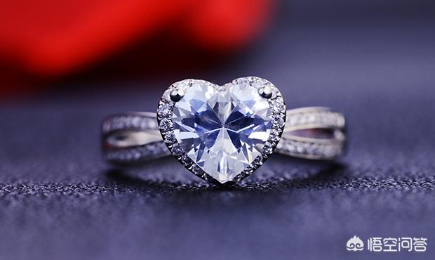铂金钻石戒指,怎样挑选铂金钻戒？有哪些技巧？