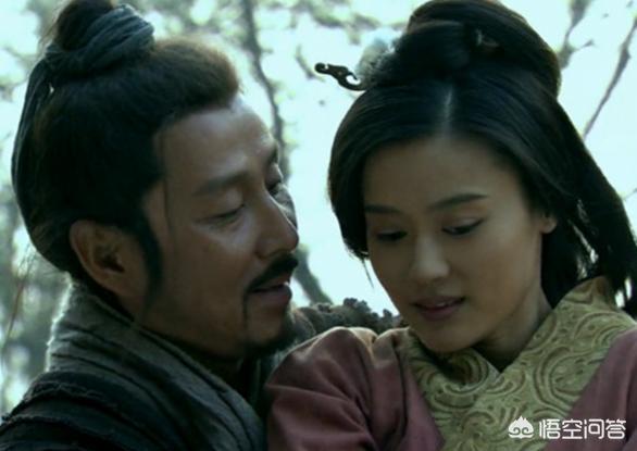 头条问答 - 戚夫人公然挑战吕后的权威,他到底是聪明还是傻?