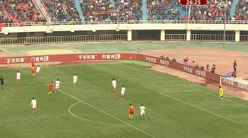 演员李帅:恒大何超和大连人李帅互换交易，谁是最终赢家？