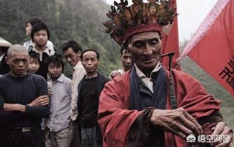 燕子岗灵异事件真的吗:诡异的灵异照片，真伪难辨，有观点认为真实存在，你怎么看？