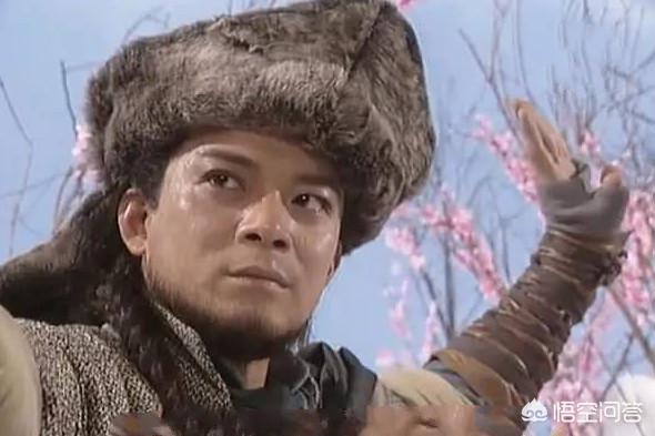 萧峰开始对段誉不是很了解就和他结拜，慕容复在前期萧峰是对他很认可的却没结拜！为何？插图35