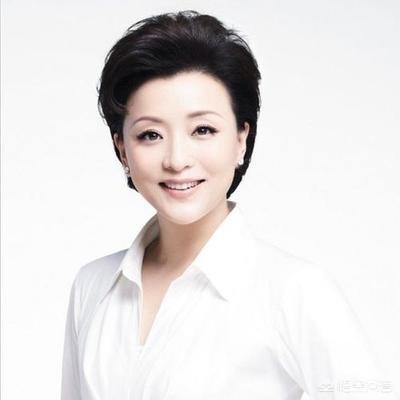 央视女主播叶迎春:央视最美女主持，梁艳为何至今单身？