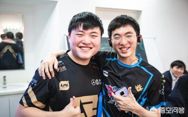 LPL“李庄白肉”第2季,圣枪哥追星被爆破,SMLZ一个举动让人笑喷,如何评价此事？