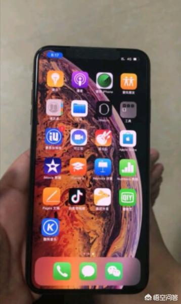 头条问答 有什么元以内5000元以上的好手机推荐 谢谢 Qin的回答 0赞