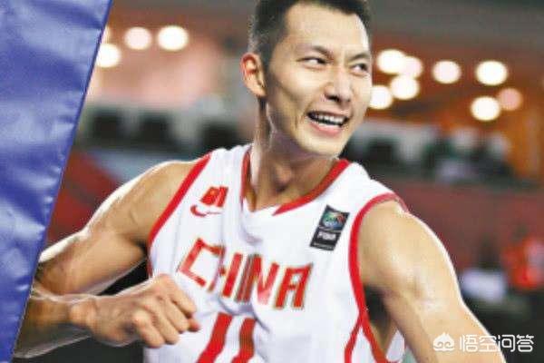 杜锋破格提拔16岁少年进一队，身高220公分的徐昕会成为易建联接班人吗？