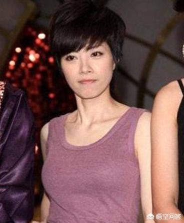 徐怀钰近况:当年凭借《我是女生》红透娱乐圈半边天的徐怀钰，近况如何
