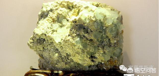 新疆宝藏传说，新疆可可托海的“宝石坑”蕴藏多少种宝石