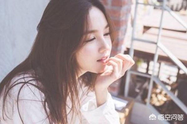 微信昵称女生气质唯美带符号:qq网名女生唯美带符号繁体字五个字？