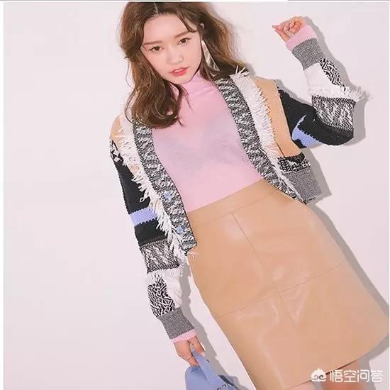 粉色和什么颜色搭配好看,粉色的搭配什么颜色好看？