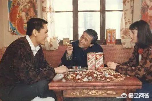 胡月老公:为什么一首古诗会有不同的释义？你能举出一例吗？