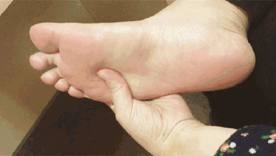 补肾阴推拿方向，如何通过按摩脚掌心达到强化身体的目的？