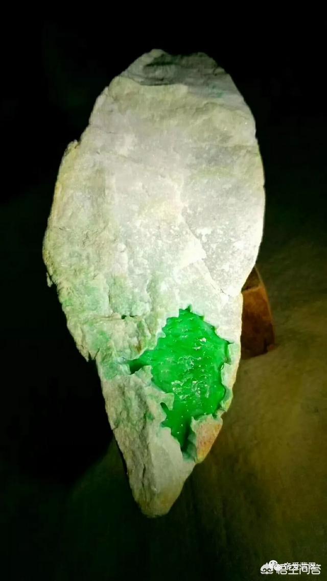 黄皮翡翠原石是什么场口,翡翠赌石场口有什么区别？