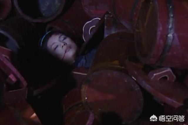 《康熙王朝》中容妃是康熙最喜欢的妃子，为什么会被康熙送入宗人府，后来又杀死所有看见她刷马桶的人？插图56