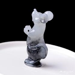 乌鸡翡翠适合什么人,乌鸡种翡翠是什么？什么是翡翠的质地？