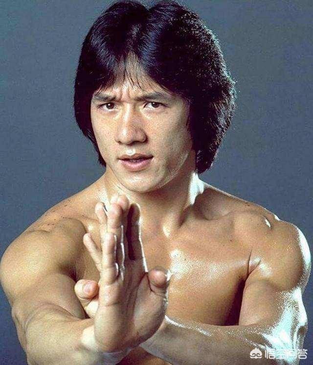 李连杰的真实家世:成龙和李连杰，谁的武打水平更高
