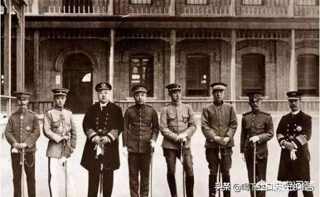 姜桂题:溥仪被袁世凯欺负让退位时，禁卫军哪去了？为什么不来保护？