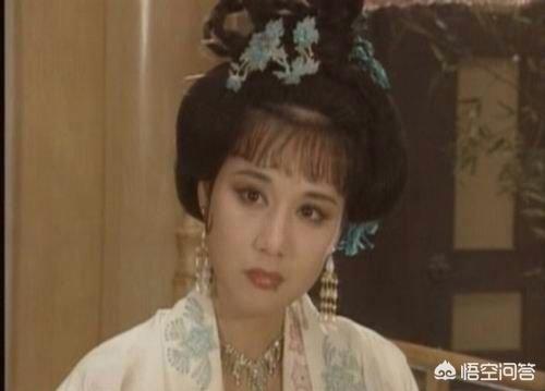 《康熙王朝》中容妃是康熙最喜欢的妃子，为什么会被康熙送入宗人府，后来又杀死所有看见她刷马桶的人？插图76