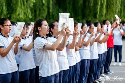 儿子读大学了，做妈妈的想发<a><a>朋友圈</a></a>表现鼓励一下儿子怎么发好