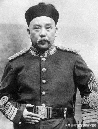 姜桂题:溥仪被袁世凯欺负让退位时，禁卫军哪去了？为什么不来保护？