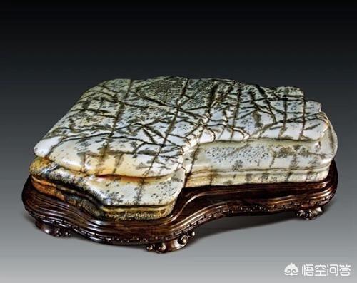 天然大化石原石图片,你喜欢彩色的天然奇石吗？