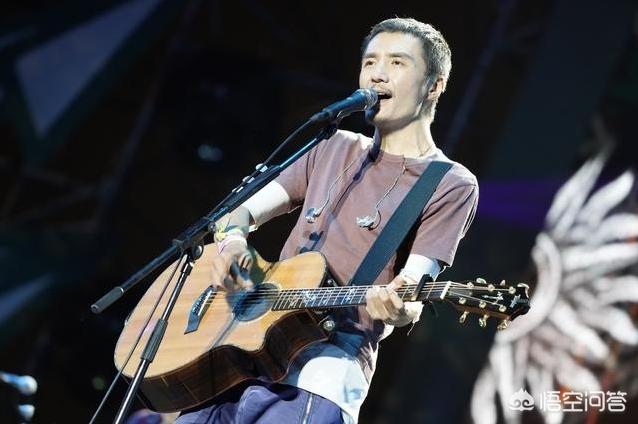 吴晓敏朴树:有人说朴树唱的都是那种沧桑的歌，你怎么看？为什么？