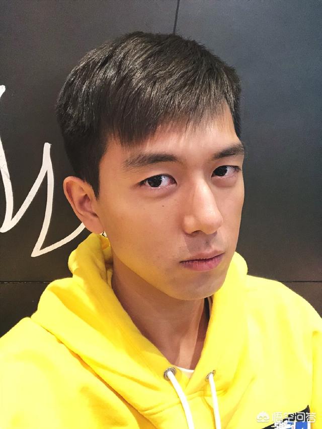 李现哪吒头:“现男友”李现的发型看起来很舒服，这种发型生活中怎么留？