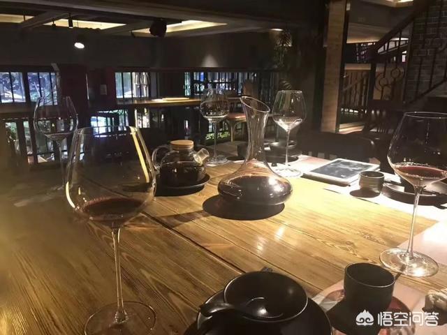 飞机可以携带葡萄酒吗（飞机上可以带葡萄酒吗可以带多少）