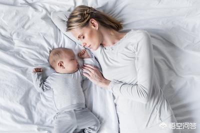 宝宝可以和妈妈同床吗婴儿床是必备的吗婴儿床如何选呢