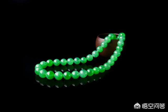 翡翠保养及注意事项,如何清洗翡翠首饰？有哪些注意事项？