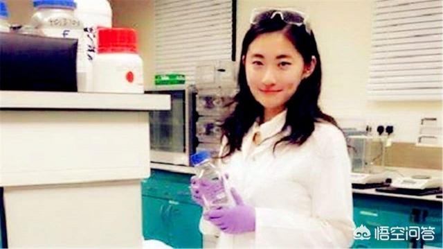 中国高考史上最厉害的2位高考状元——何碧玉和王端鹏，10年后的发展如何？