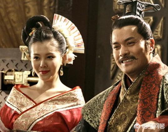 头条问答 - 戚夫人公然挑战吕后的权威,他到底是聪明还是傻?