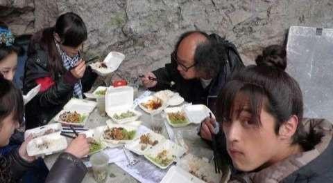 韩寒萌:如何快速有效的学习王者荣耀的相关理论知识能达到看懂游戏即可？ 韩寒电影