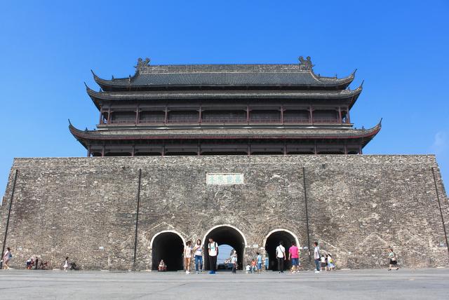 朱元璋称帝后，对自己的家乡凤阳是一种什么样的政策？插图85