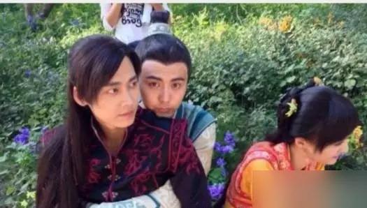 韩寒萌:如何快速有效的学习王者荣耀的相关理论知识能达到看懂游戏即可？ 韩寒电影