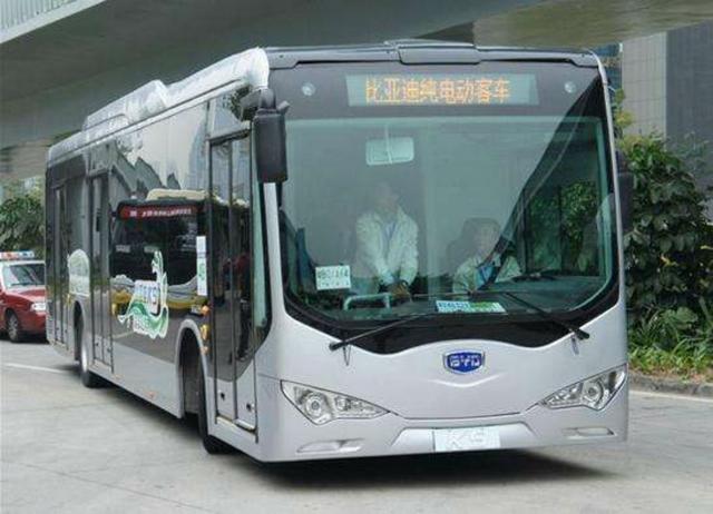 黄海新能源公交车，哈尔滨公交车更换新能源车后为什么票价上涨