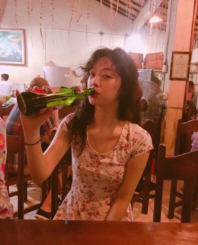 雪莉崔子分手:崔雪莉新男友丑出边际，她是有“恋丑癖”还是傍大款