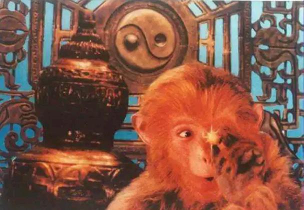 王璐瑶胸:1996年六小龄童出演的中美合拍《大闹天宫》为什么会夭折？