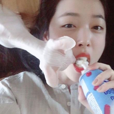 雪莉崔子分手:崔雪莉新男友丑出边际，她是有“恋丑癖”还是傍大款