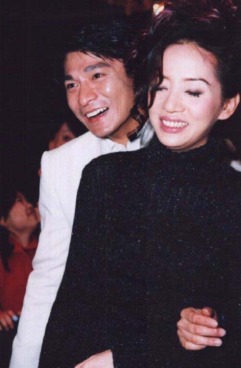 刘德华老婆朱丽倩照片:四大天王的妻子们，你最中意谁？
