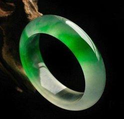 十大宝石种类排名,珠宝界的十大王者是哪些宝石？