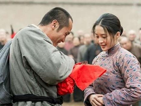《白鹿原》里的黑娃为什么不带着田小娥远走他乡？