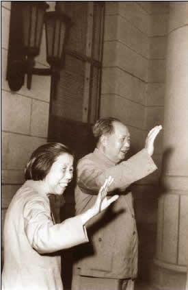 张琴秋:中国近现代史上最杰出的女性有哪些？