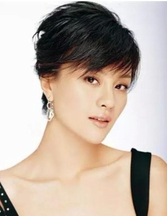 雷阿幼朵:贵州最有名的女名人有哪些？