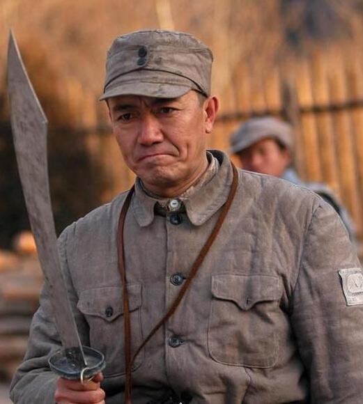 燃烧电视剧情介绍:燃烧电视剧中高风叔叔为什么姓周