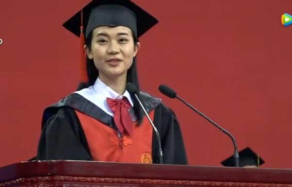 “北大女医学博士毕业演讲：缩短医疗差距,让中国人更幸福”学霸的演讲打动你了吗？