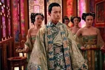 秦俊杰图片:秦俊杰是何许人也，为何博得杨紫芳心